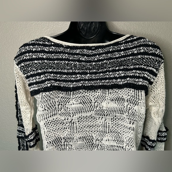 Free People MILES AWAY SWIT Knit Pull On Lightweight Sweater BOHO Sz XS - Picture 6 of 10